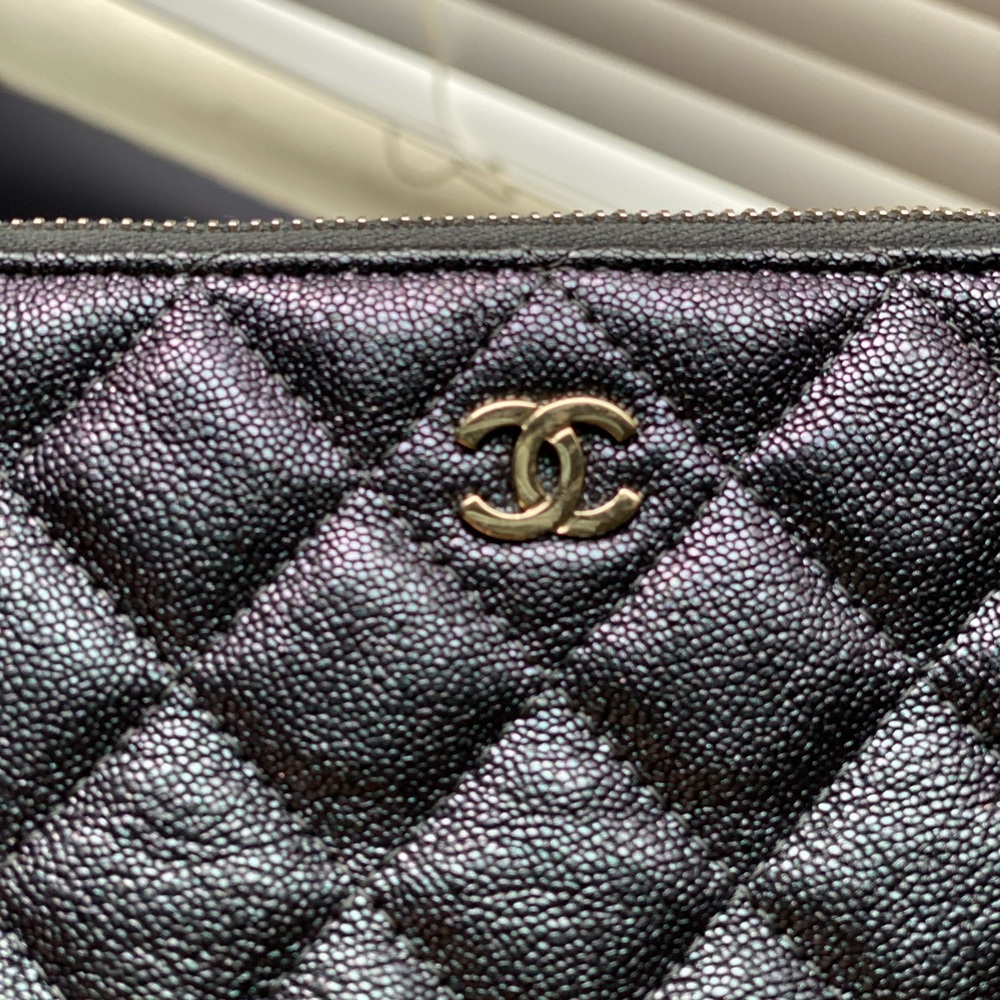 🦄 Chanel Double Zip Clutch✨ RARE - Picture 3 of 10